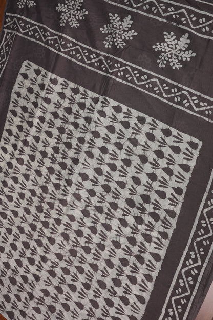Pure Cotton Saree with Digital Block Prints – Charcoal Grey & White