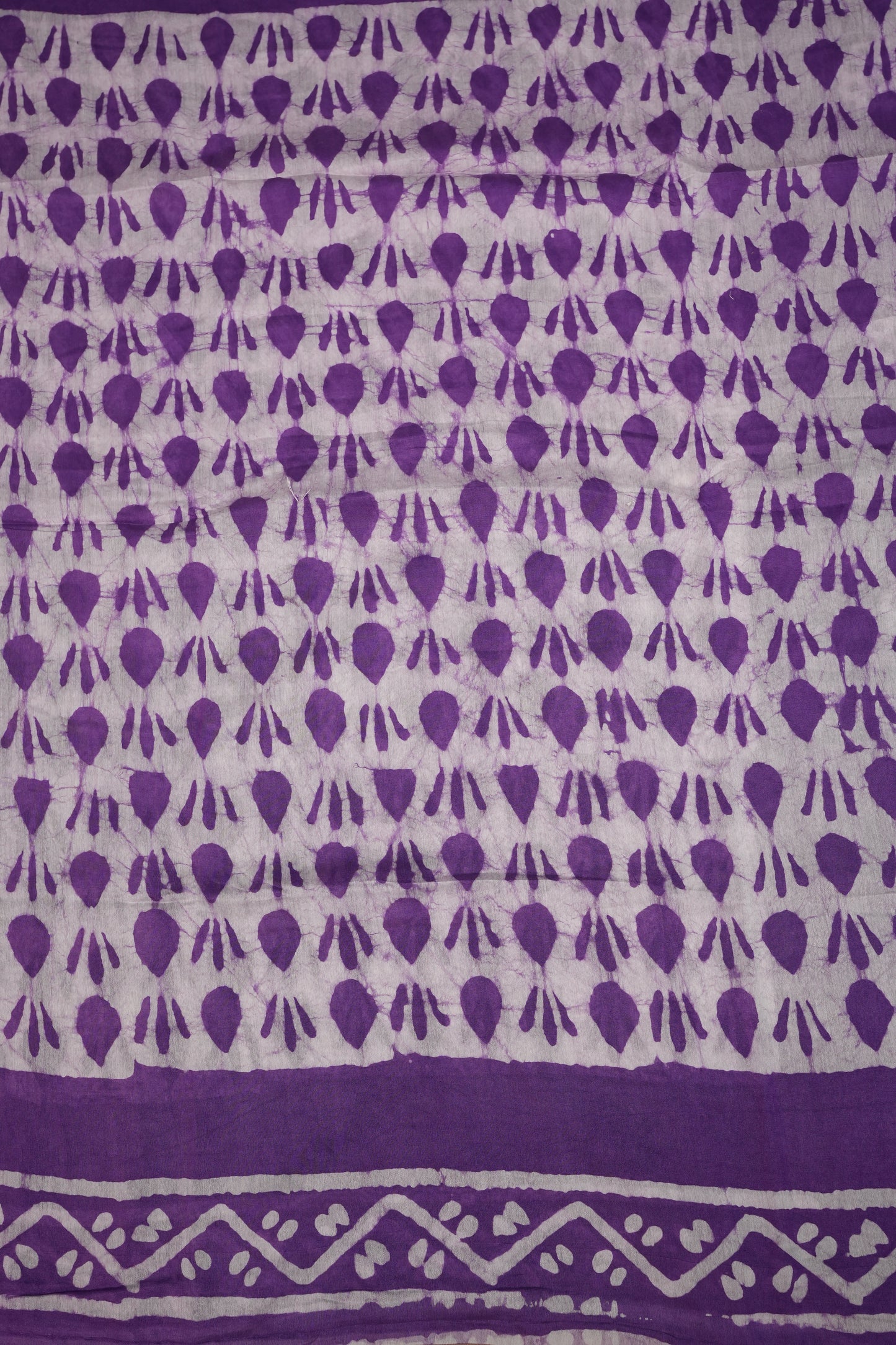 Pure Cotton Saree with Digital Block Prints – Purple & White