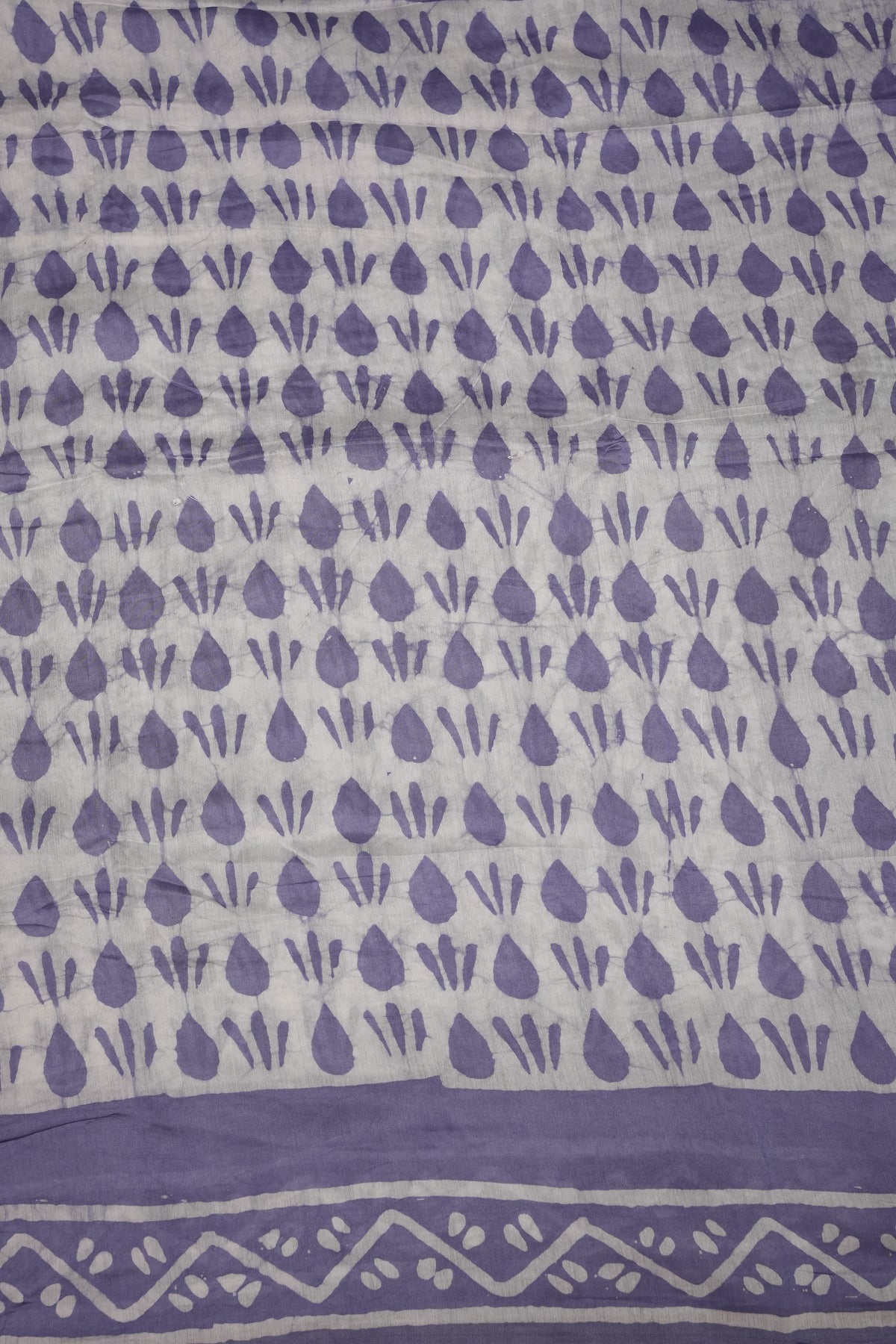 Pure Cotton Saree with Digital Block Prints – Lavender & White