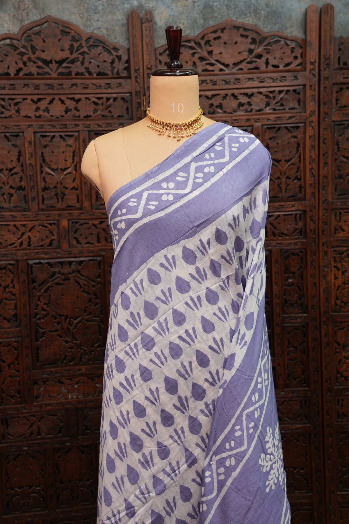 Pure Cotton Saree with Digital Block Prints – Lavender & White