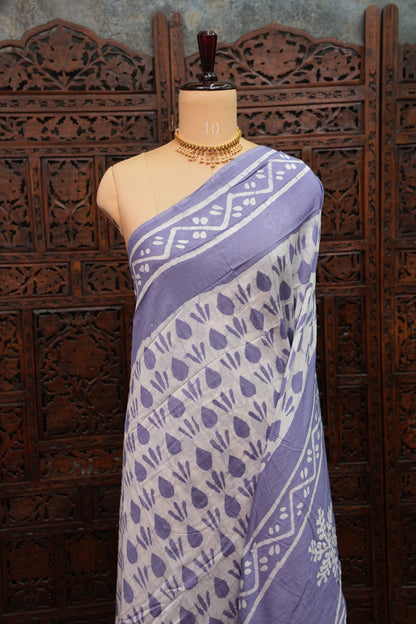 Pure Cotton Saree with Digital Block Prints – Lavender & White