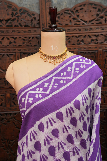 Pure Cotton Saree with Digital Block Prints – Purple & White