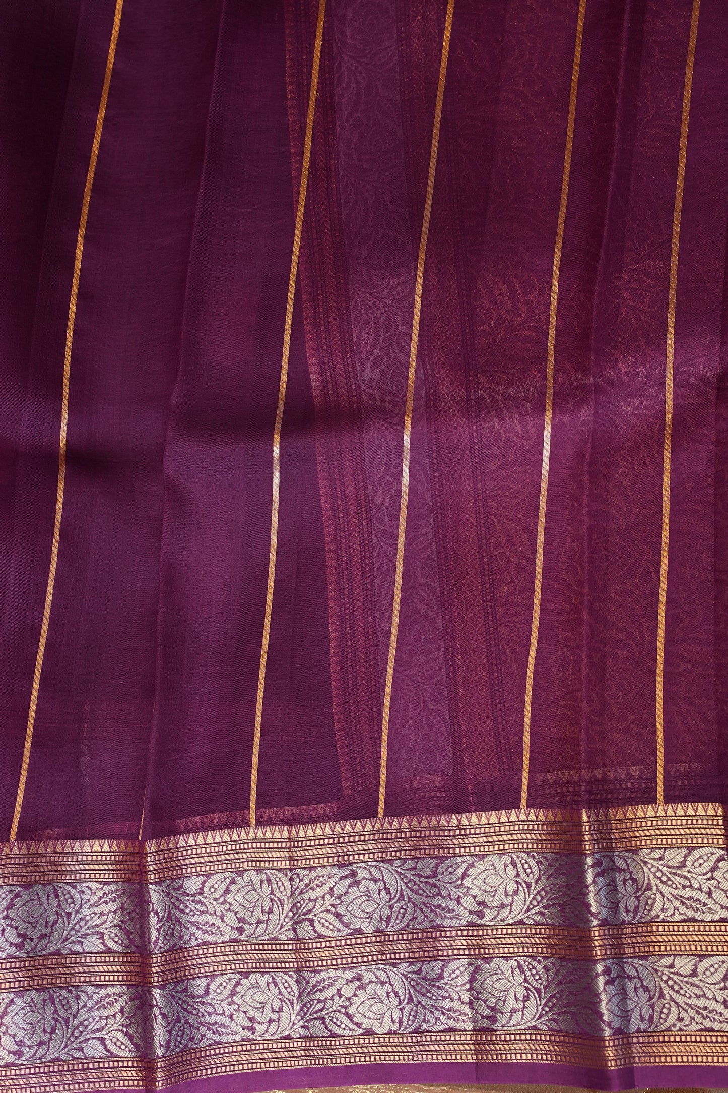 Pure Banarasi Organza(Kora) Silk Handloom Saree with Gold & Silver Zari Buttas – Burgundy | Silk Mark Certified