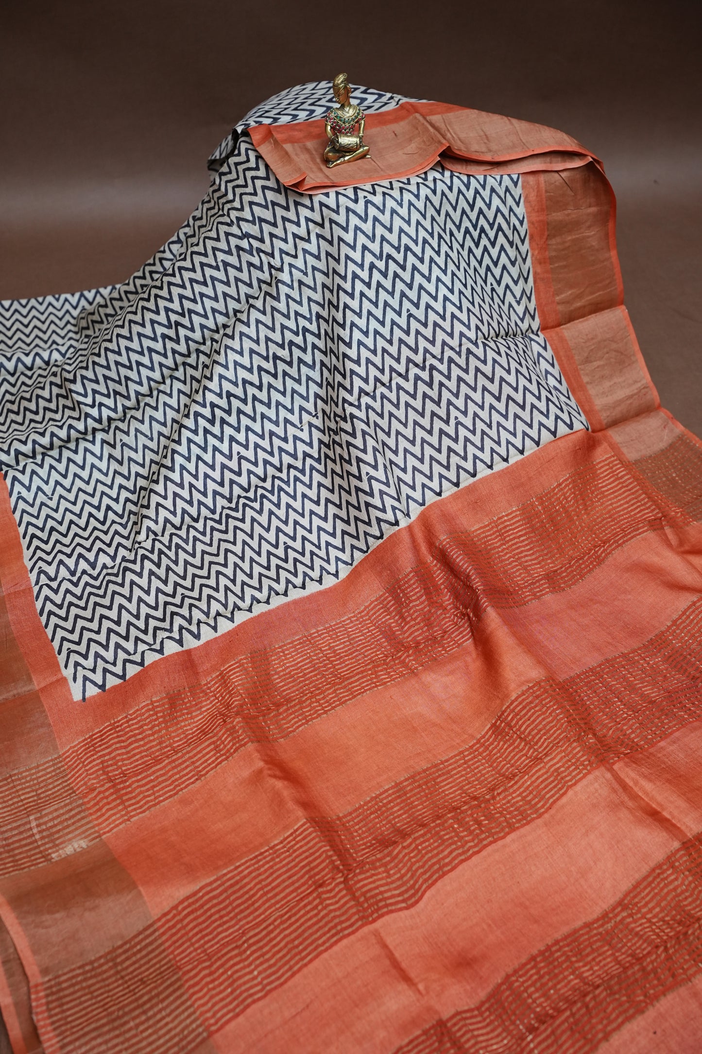 Silk Mark Certified Pure Tussar Silk Saree – Ivory Chevron Weave with Terracotta Orange Pallu