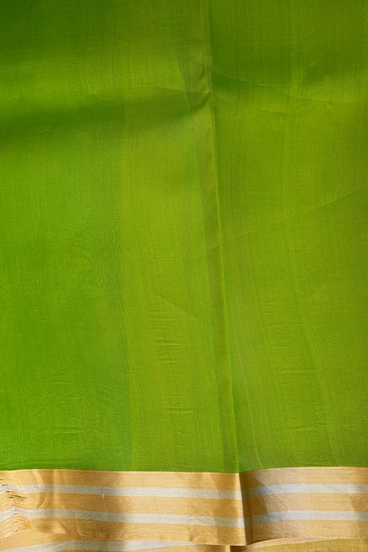 Pure Banarasi Organza(Kora) Silk Handloom Saree with Gold Zari Buttas & Border – Parrot Green | Silk Mark Certified