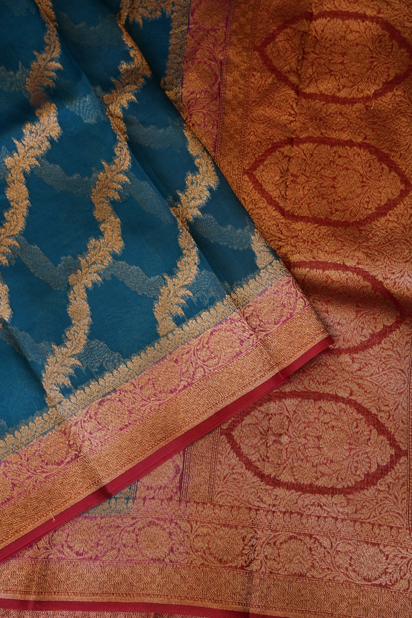 Pure Banarasi Organza(Kora) Silk Handloom Saree with Antique Zari Jaal – Teal Blue with Deep Red Border | Silk Mark Certified