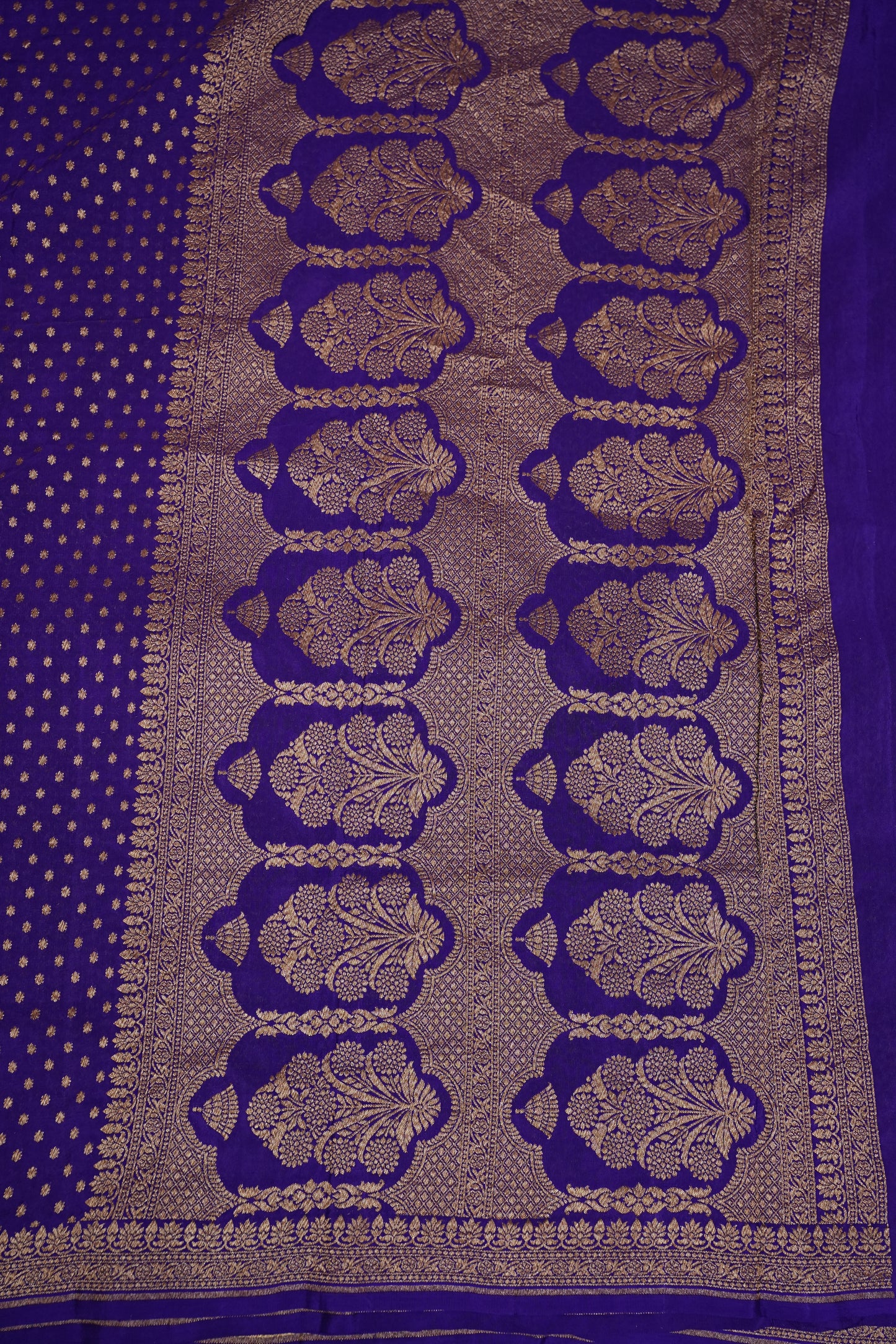 Pure Banarasi Georgette Saree – Royal Purple with Floral Jaal Pallu