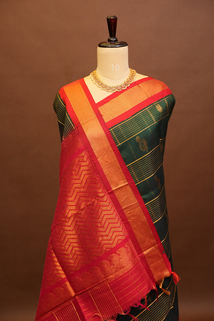 Pure Kuppadam Saree - Bottle Green