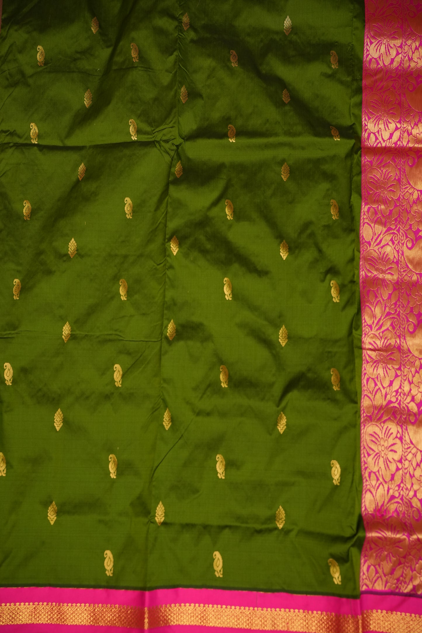 Semi Silk 9-Yard Saree with Paithani Pallu & Gatti Border – Olive Green & Pink