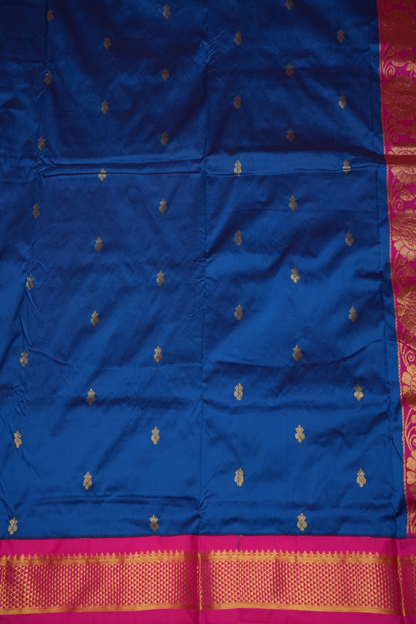 Semi Silk 9-Yard Saree with Grand Pallu & Gatti Border – Blue & Pink