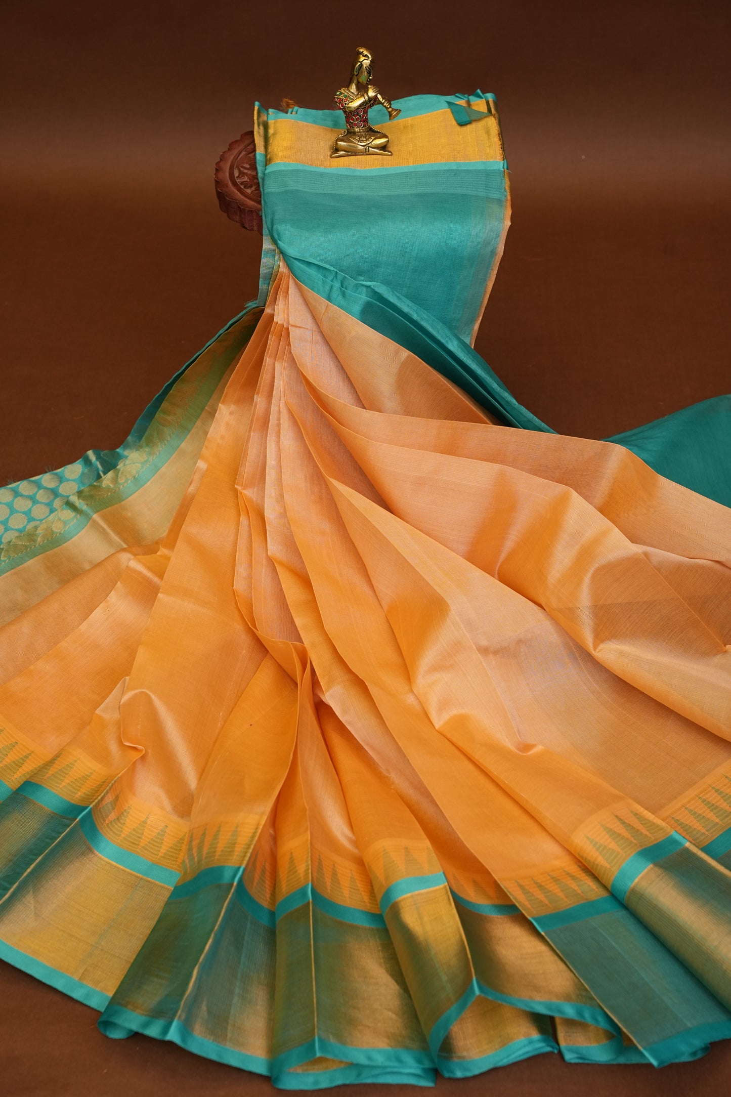 Pure Kuppadam Korvai Pattu Saree-Ivory & Turquoise Green