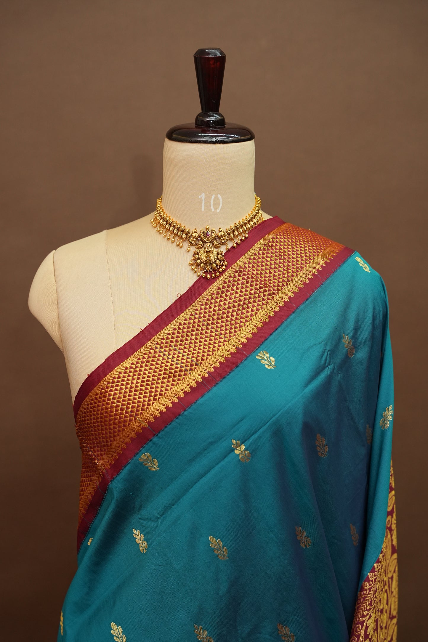 Semi Silk 9-Yard Saree with Paithani Pallu & Gatti Border – Rama Blue & Maroon