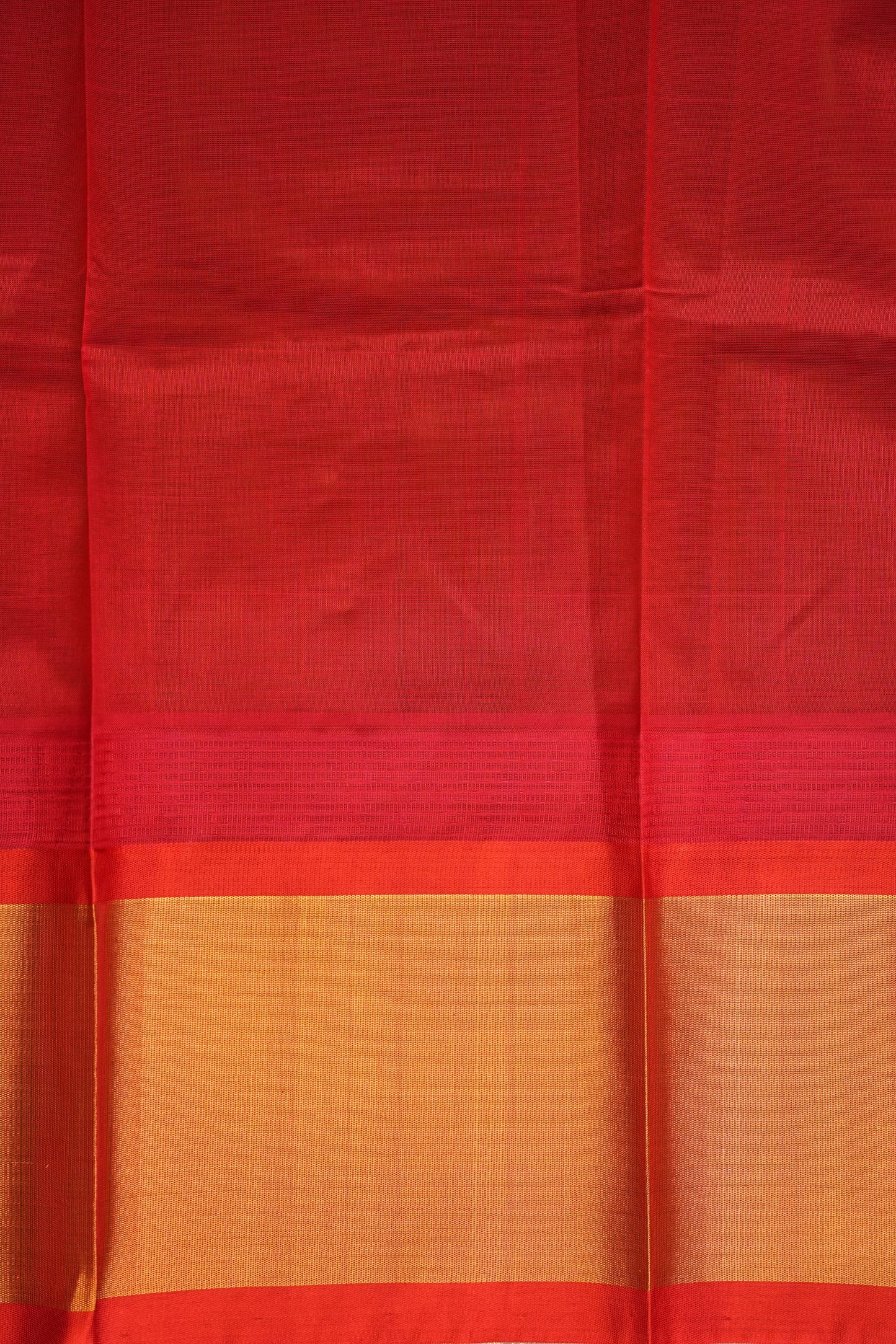 Pure Kuppadam Korvai Pattu Saree-Black & Red