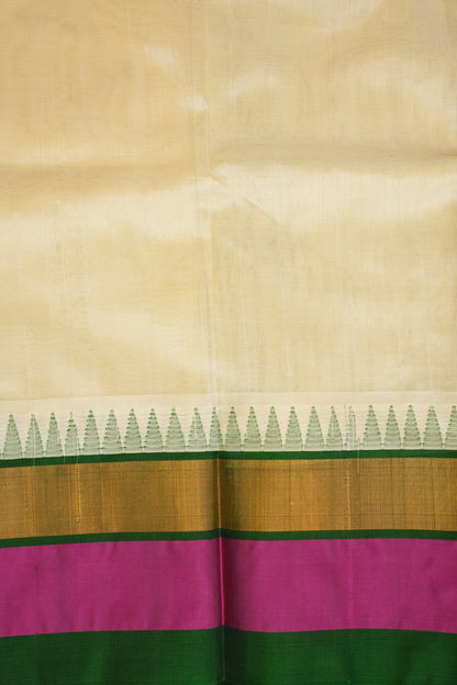 Pure Kuppadam Korvai Pattu Saree-Ivory & Green
