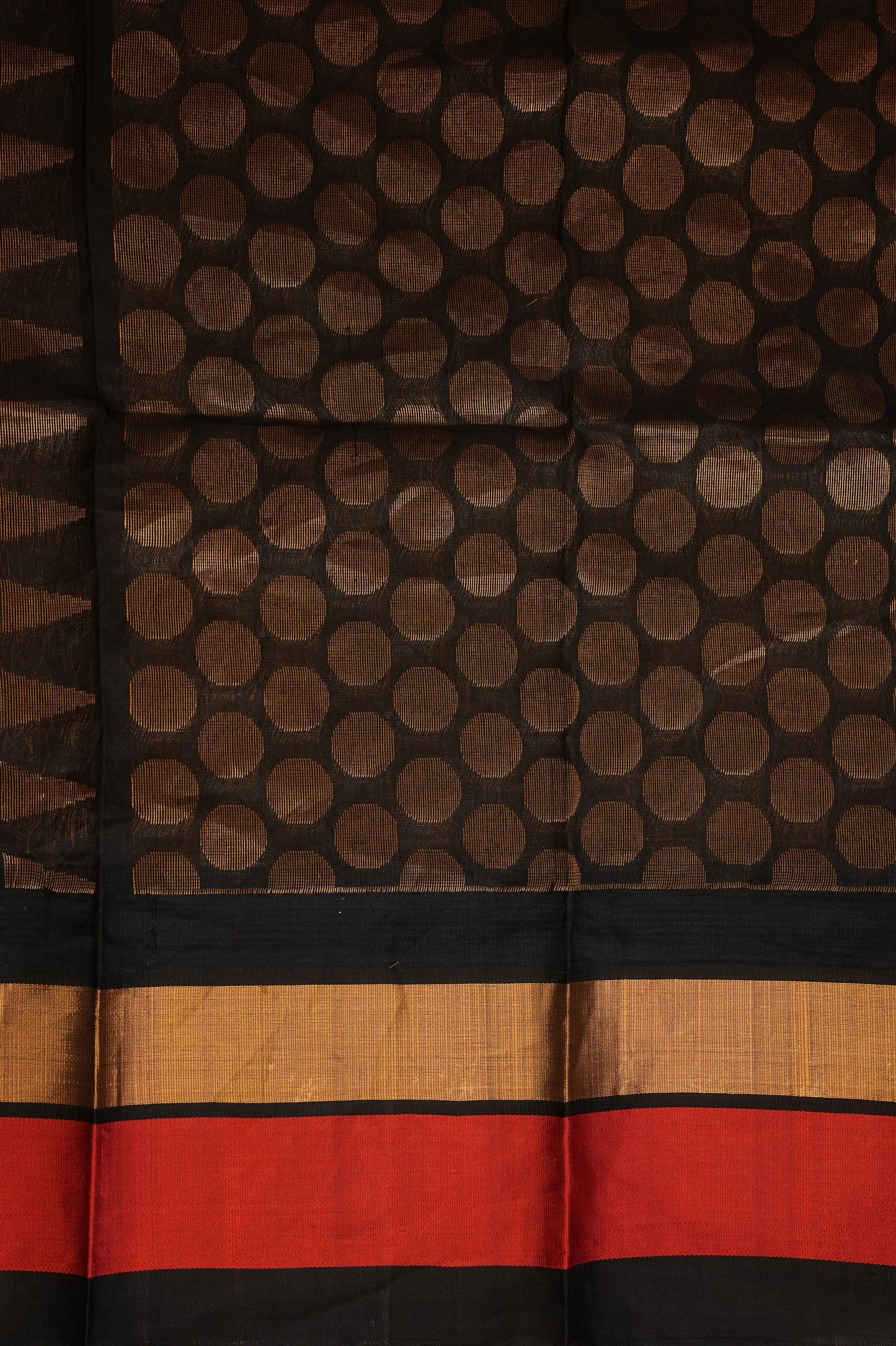 Pure Kuppadam Korvai Pattu Saree-Ivory & Black