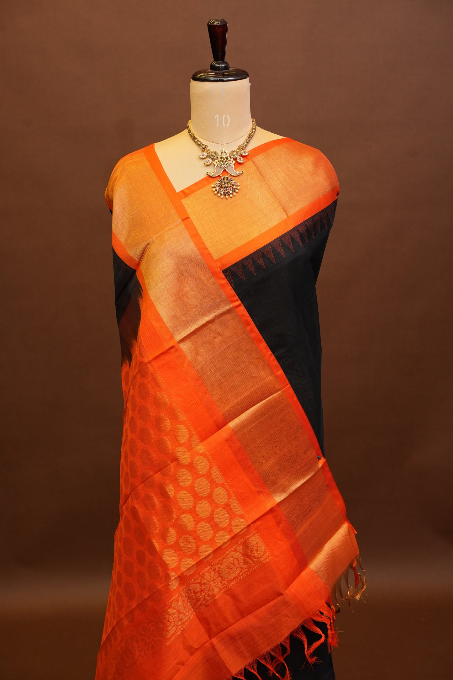 Pure Kuppadam Korvai Pattu Saree-Black & Orange