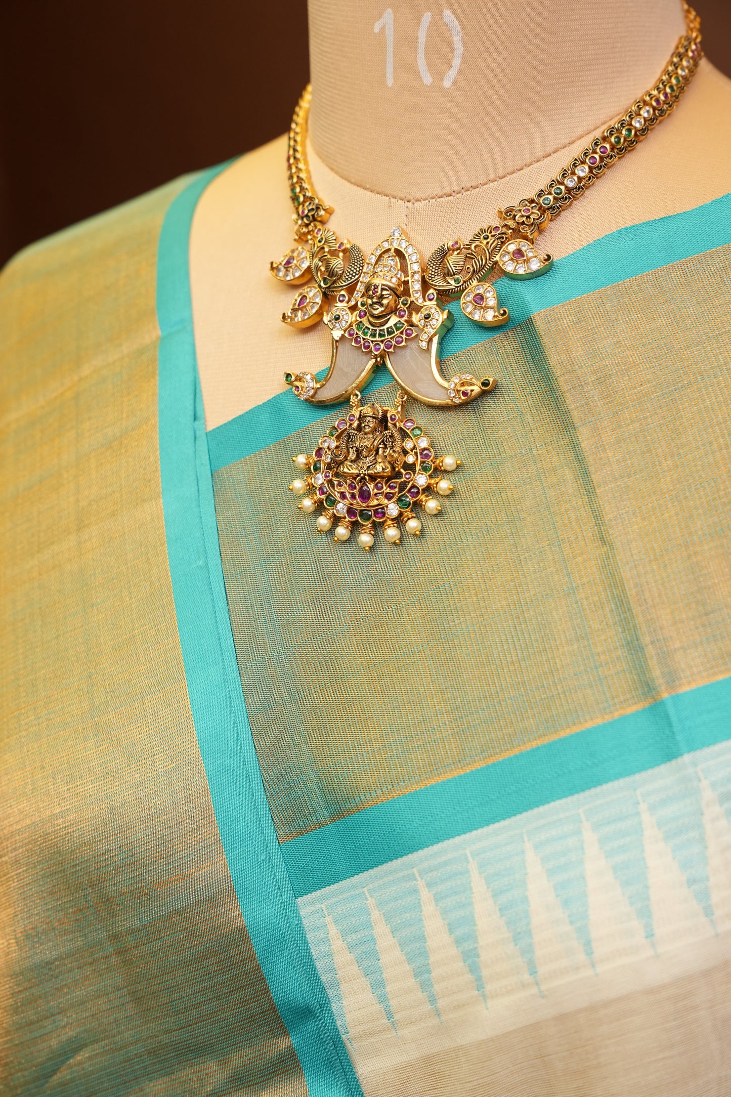 Pure Kuppadam Korvai Pattu Saree-Ivory and Turquoise Green