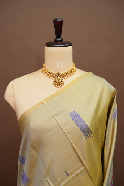 Vegan Saree with Temple Motifs & Contrast Magenta Pallu – Beige Gold