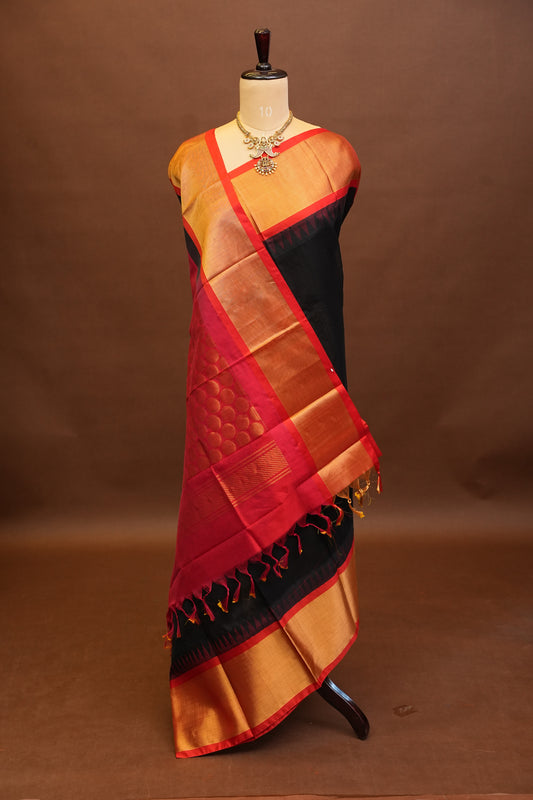 Pure Kuppadam Korvai Pattu Saree-Black & Red