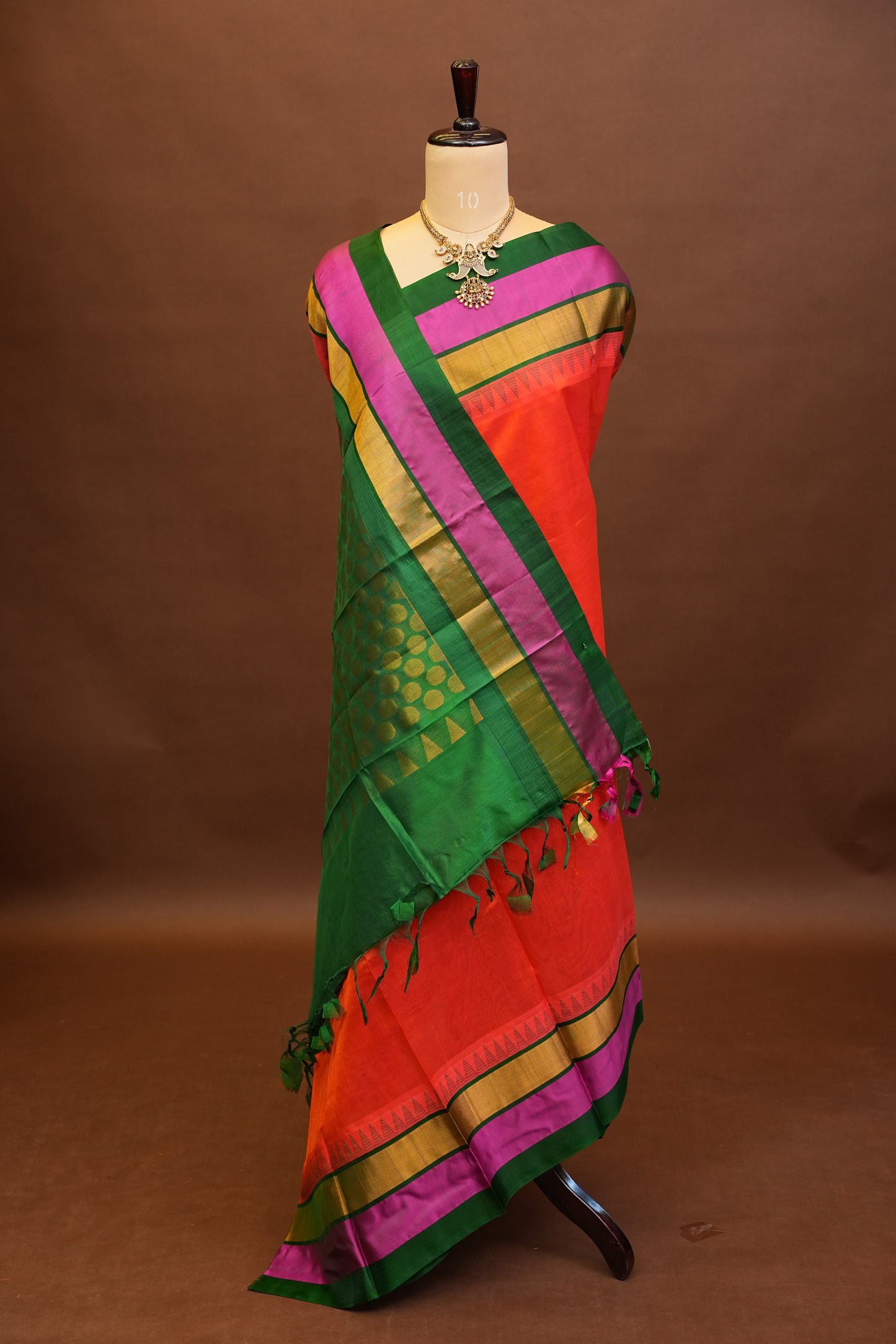 Pure Kuppadam Korvai Pattu Saree-Orange & Green