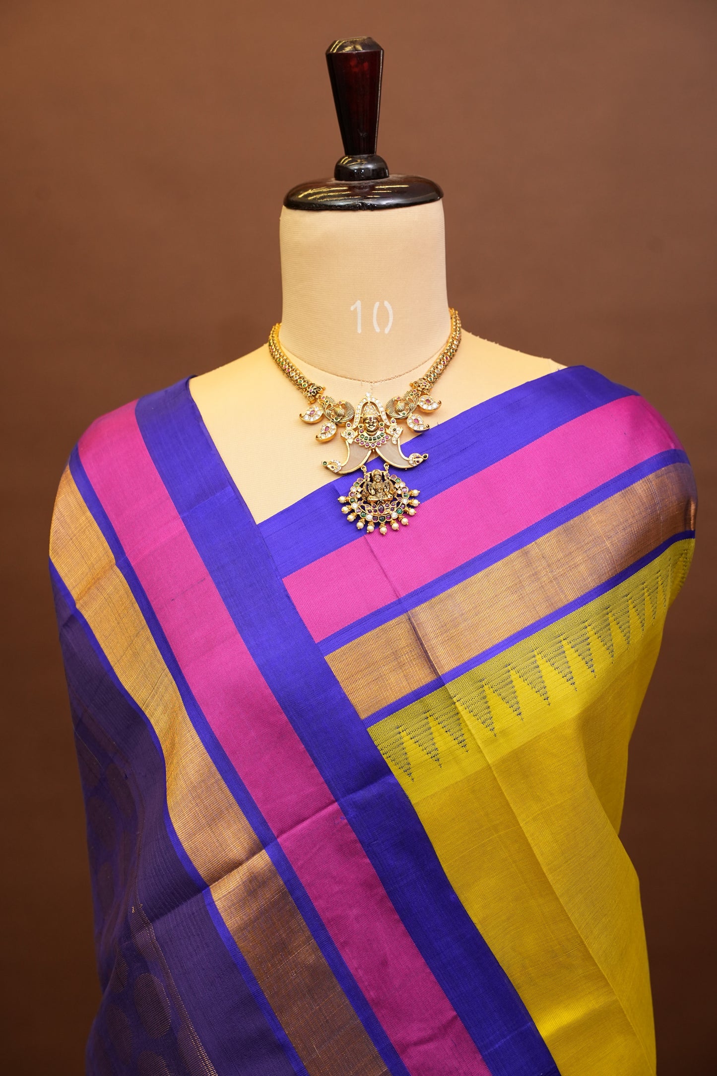 Pure Kuppadam Korvai Pattu Saree-Parrot Green and Royal Blue