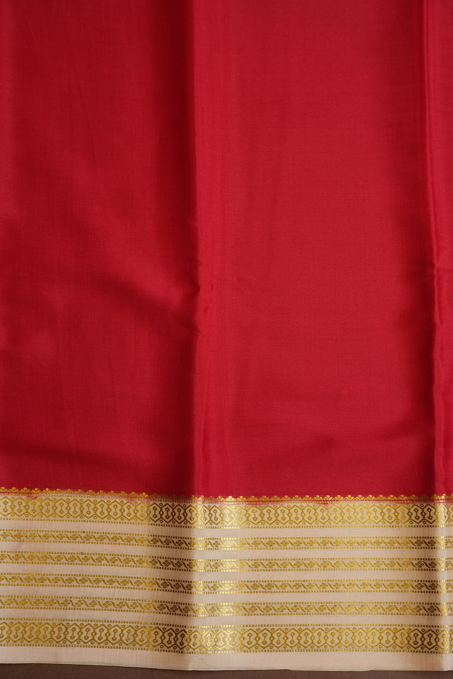 Plain Pure Crepe Mysore Silk Saree in Red With Ivory Blouse & Pallu