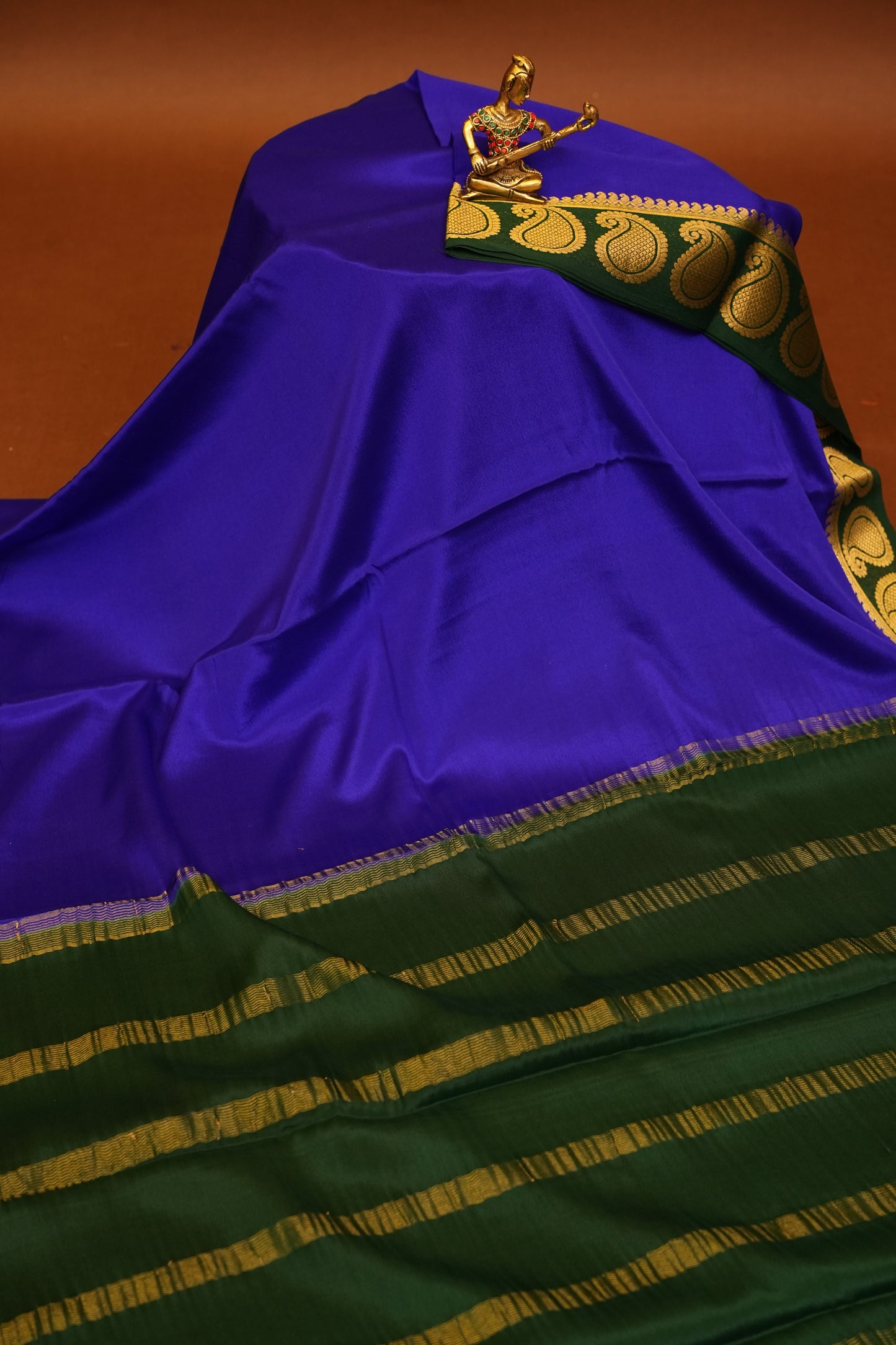 Plain Pure Crepe Mysore Silk Saree in Royal Blue With Bottle Green Blouse & Pallu