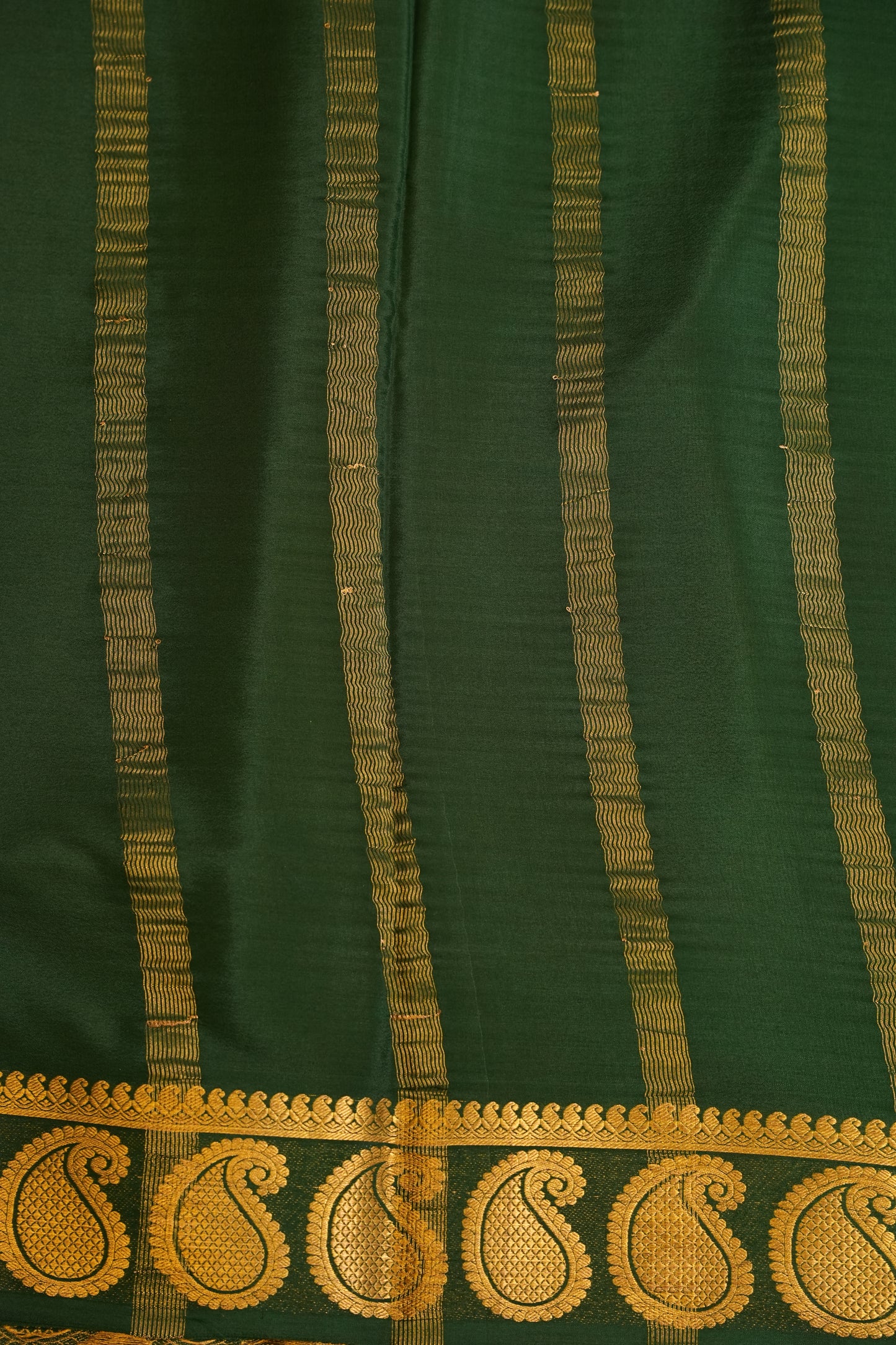 Plain Pure Crepe Mysore Silk Saree in Royal Blue With Bottle Green Blouse & Pallu