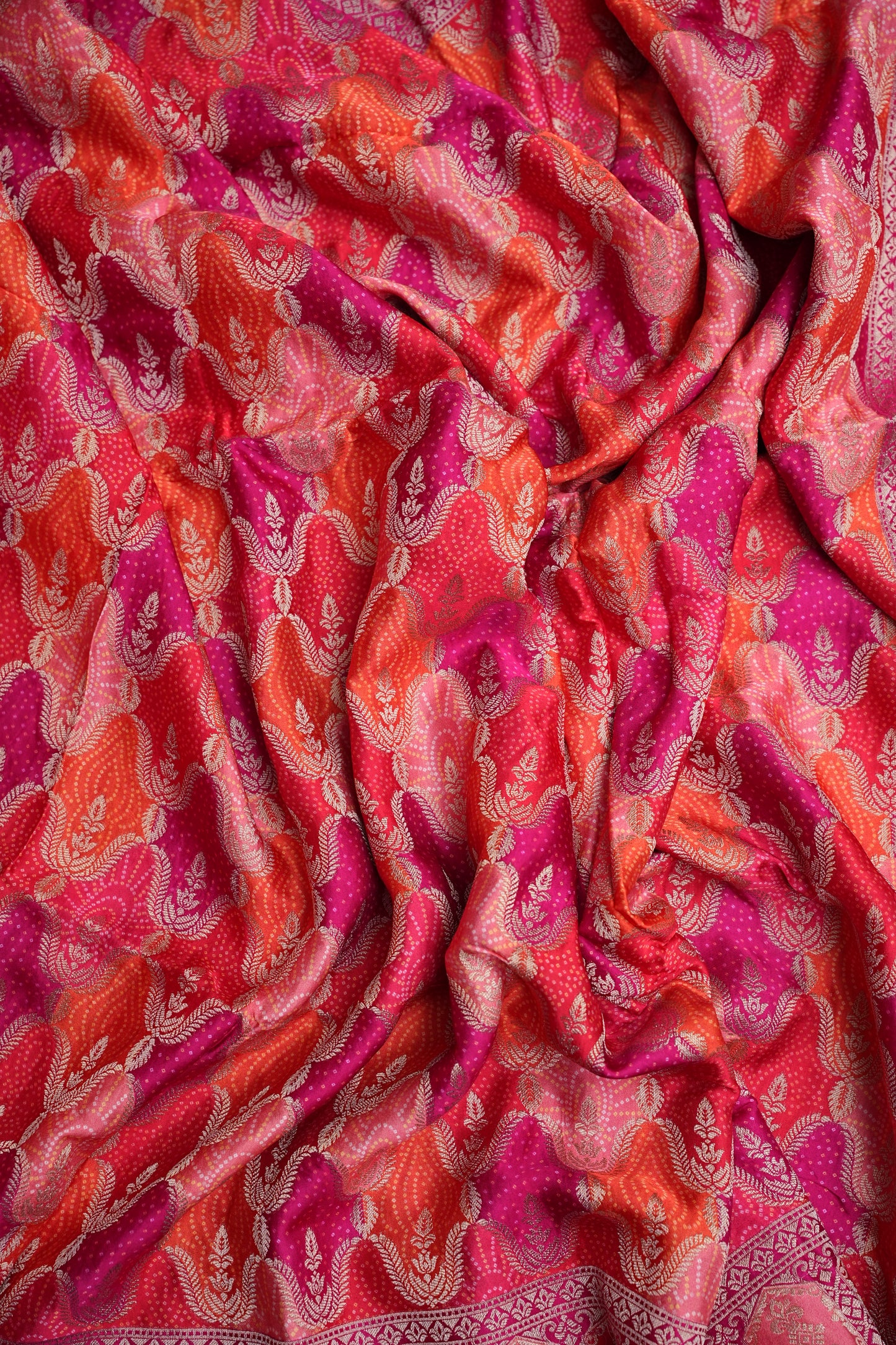 Kashmiri Pashmina Story Telling Saree - Multicolored