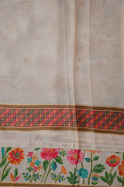Kashmiri Pashmina Story Telling Saree - Ivory
