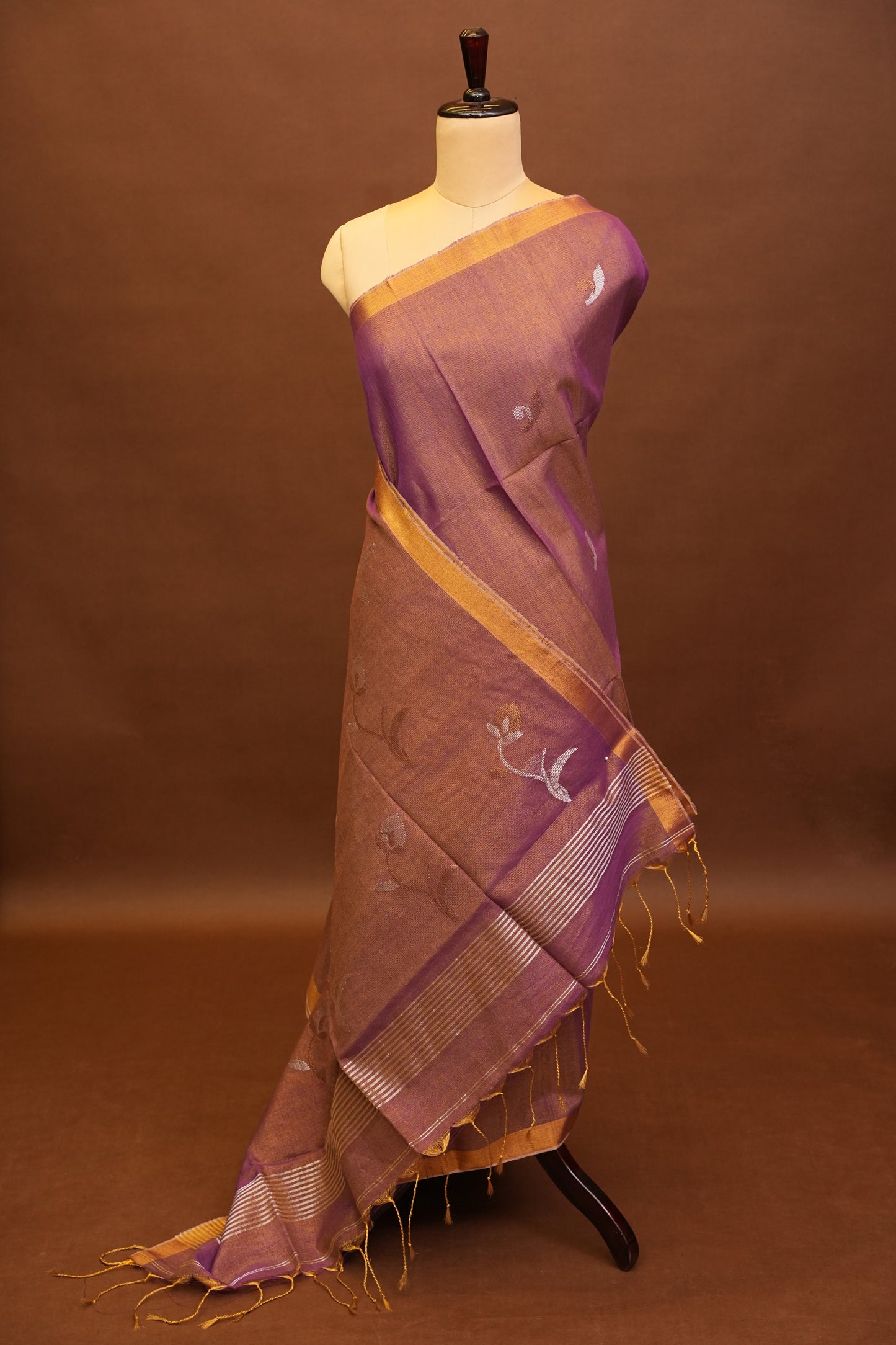 Tissue Linen Saree with Tassles - Onion Pink