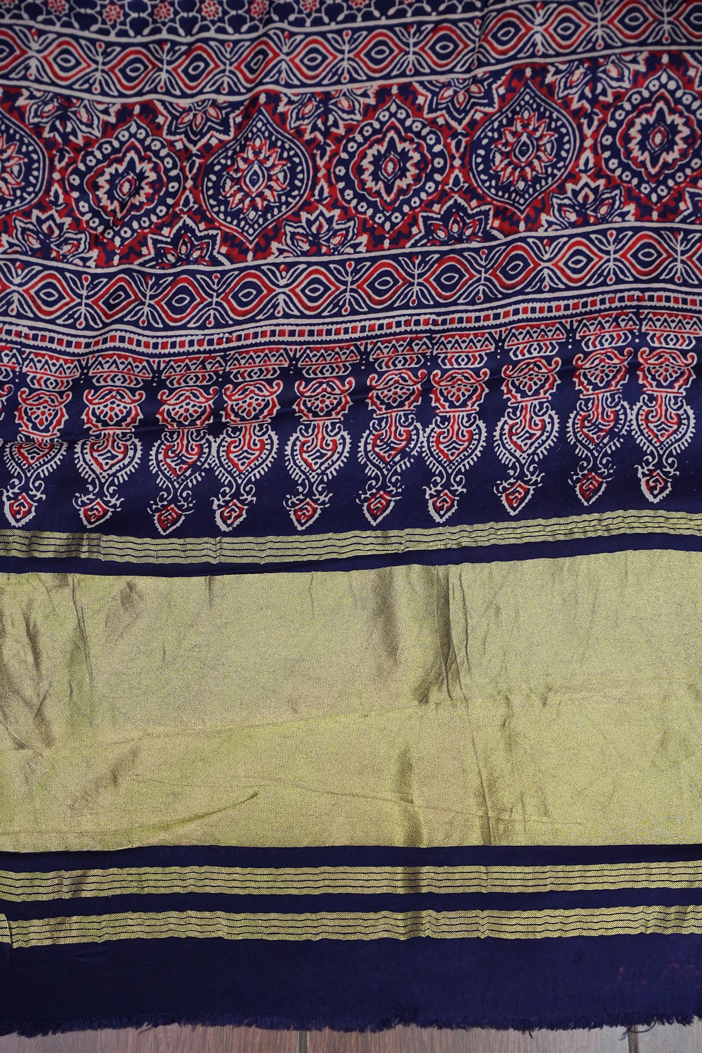 Modal Bhandini Garchola Blue