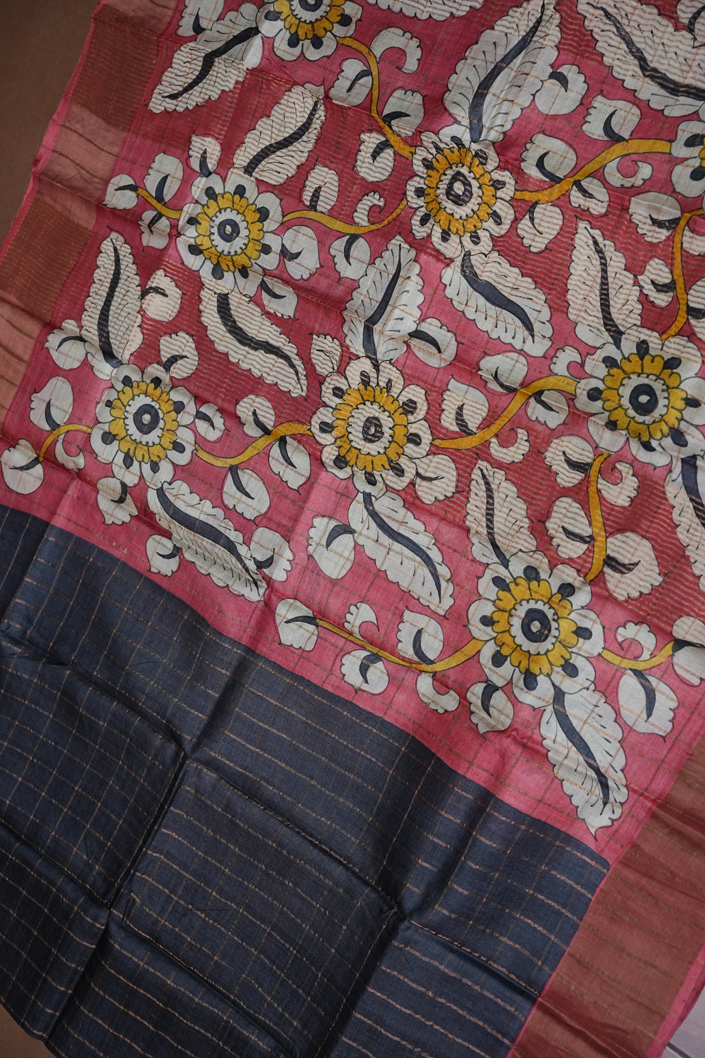 Premium Hand-Painted Tussar Silk Saree – Rich Dark Grey with Floral Kalamkari Pallu & Blouse