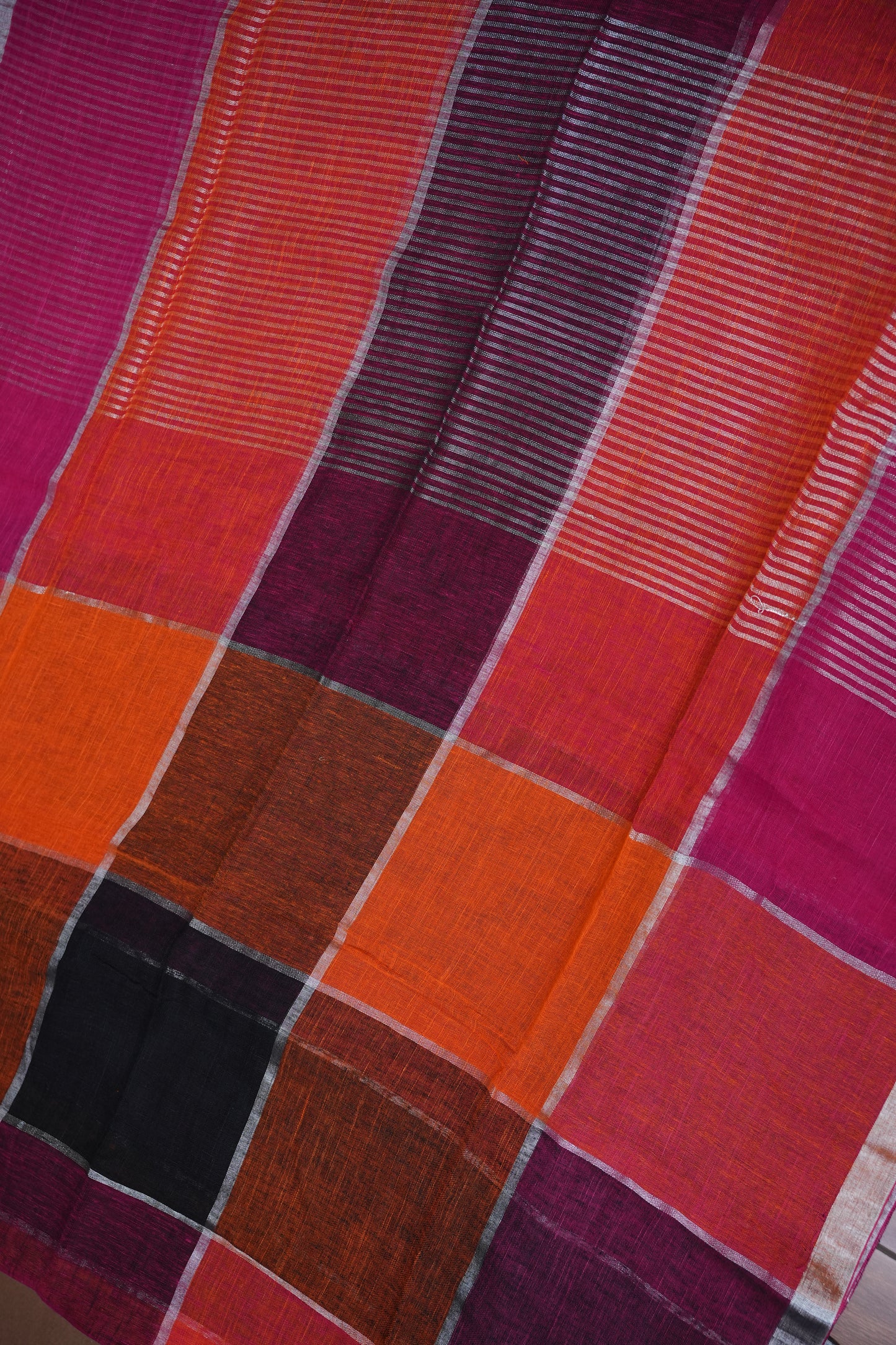Premium Linen Silk Saree – Vibrant Colour Block Checks with Silver Zari Border