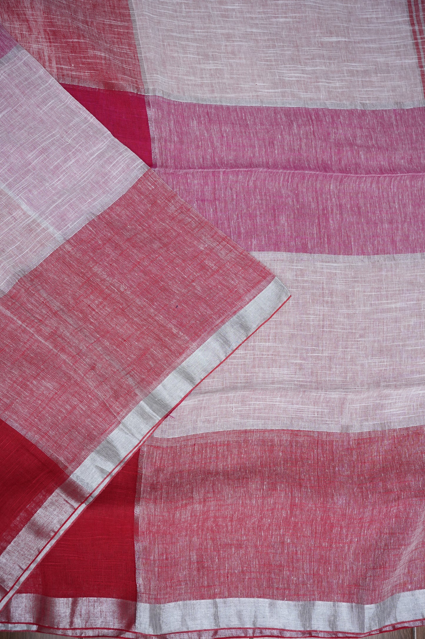 Pink & White Linen Cotton Checked Saree with Silver Zari Border