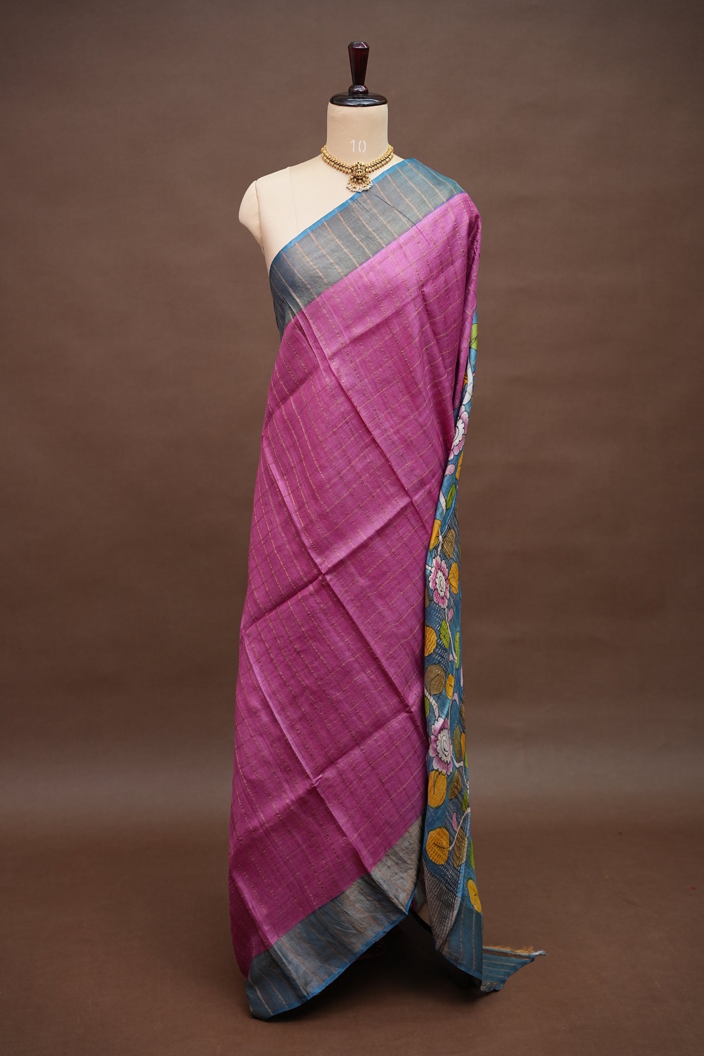 Premium Hand-Painted Tussar Silk Saree – Magenta Pink with Artistic Floral Pallu