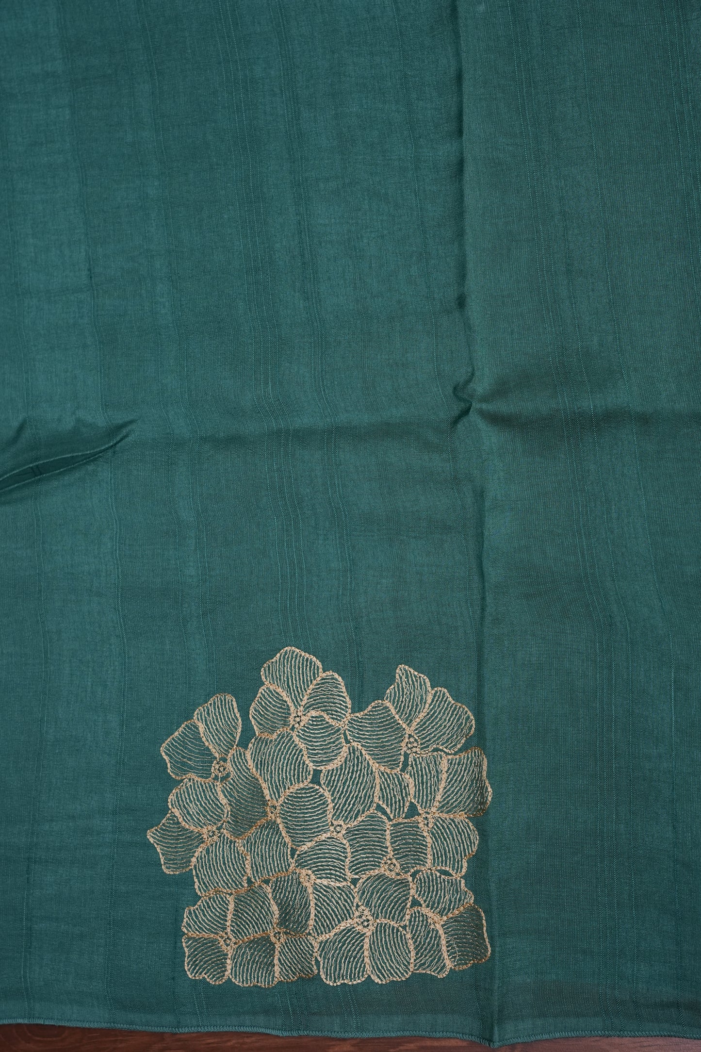 Tussar Banarasi Raw Silk Saree with Floral Zari Butta Weaving – Sea Green