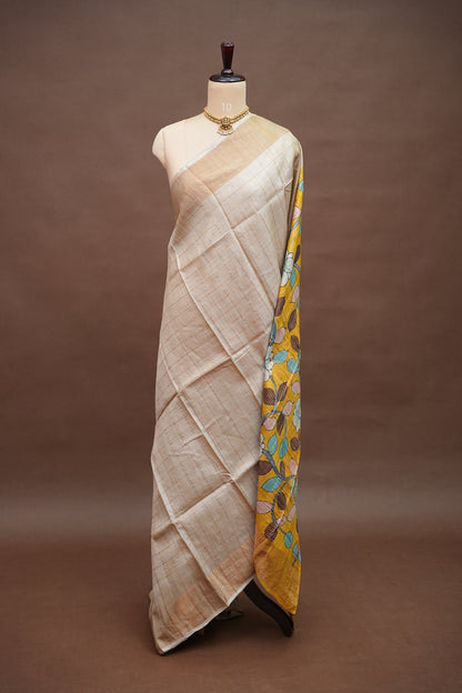 Premium Hand-Painted Tussar Silk Saree – Ivory with Mustard Floral Pallu