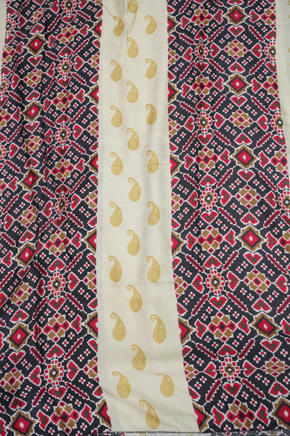 Gajji Silk Saree with Ivory & Charcoal Grey Patola Prints