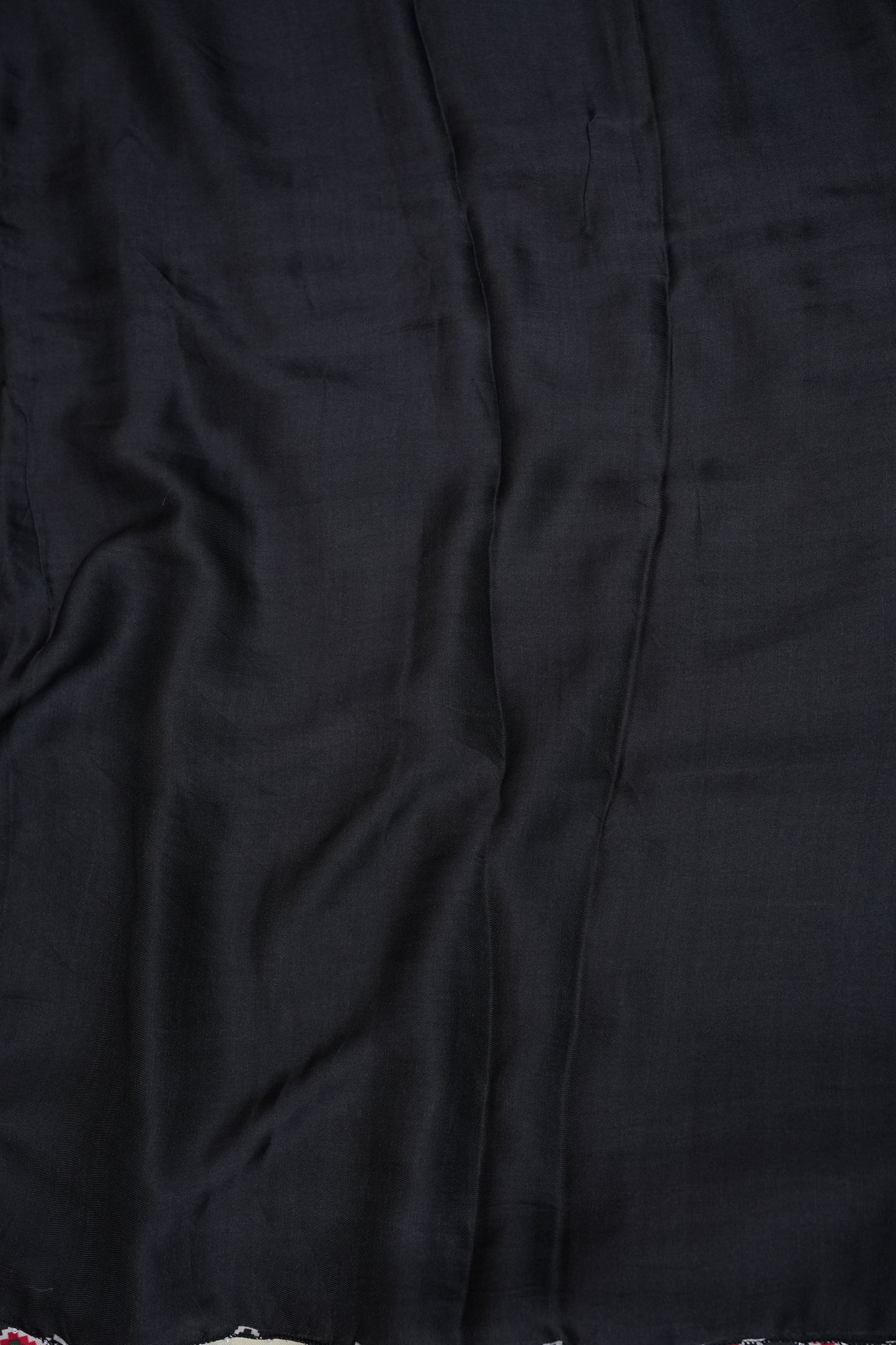 Gajji Silk Saree with Ivory & Charcoal Grey Patola Prints