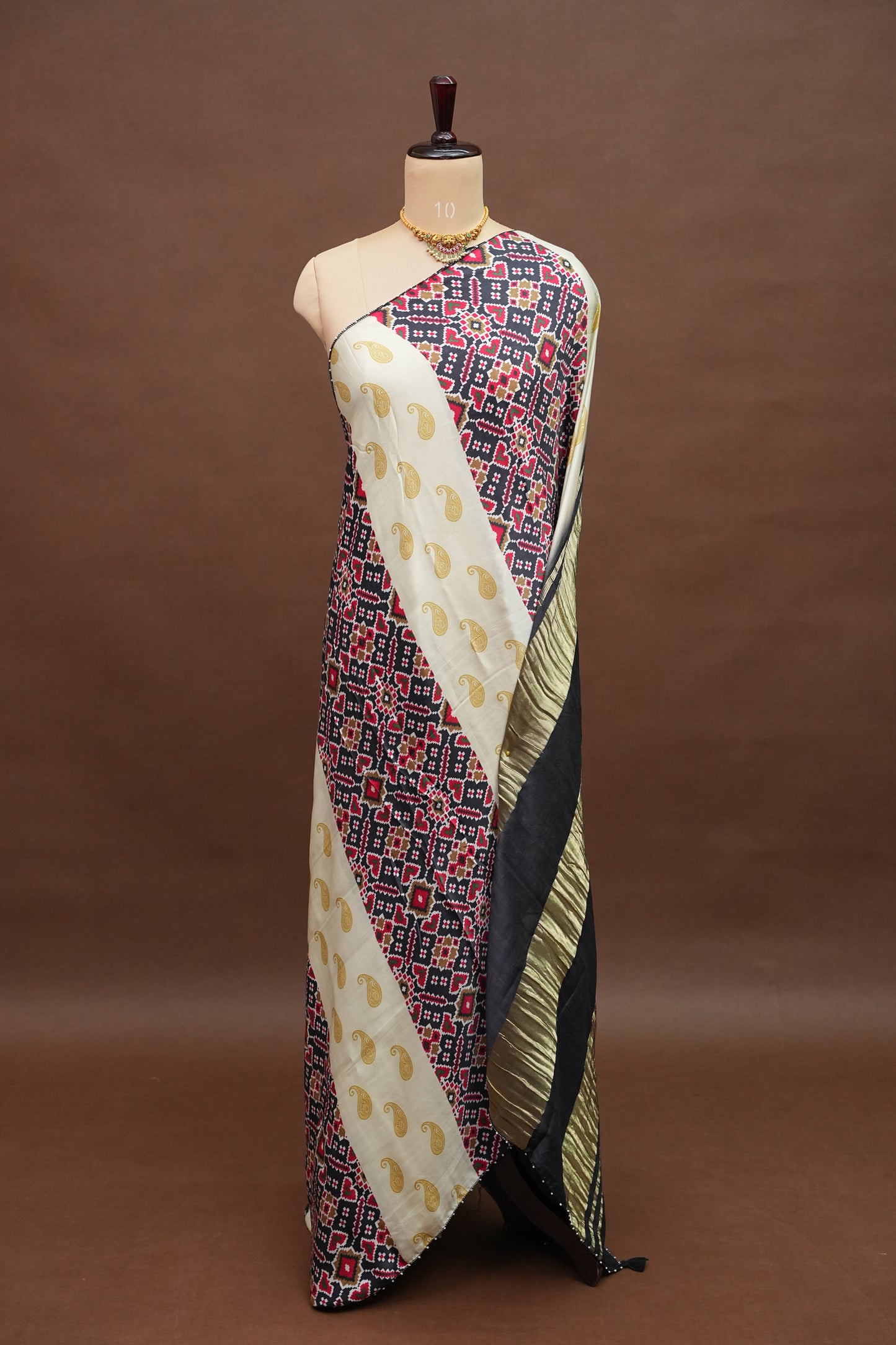 Gajji Silk Saree with Ivory & Charcoal Grey Patola Prints