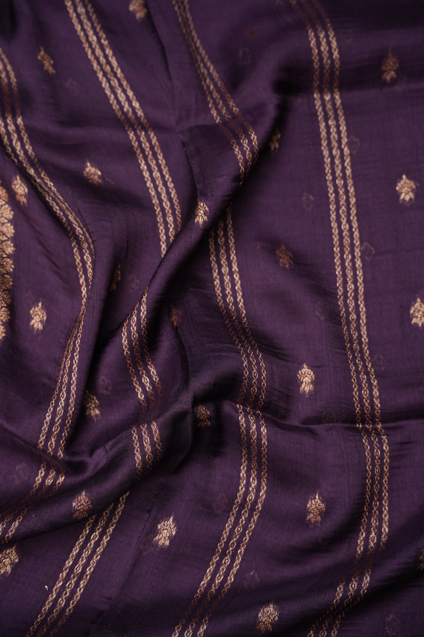 Tussar Banarasi Raw Silk Saree with Handloom Peacock Border – Deep Purple