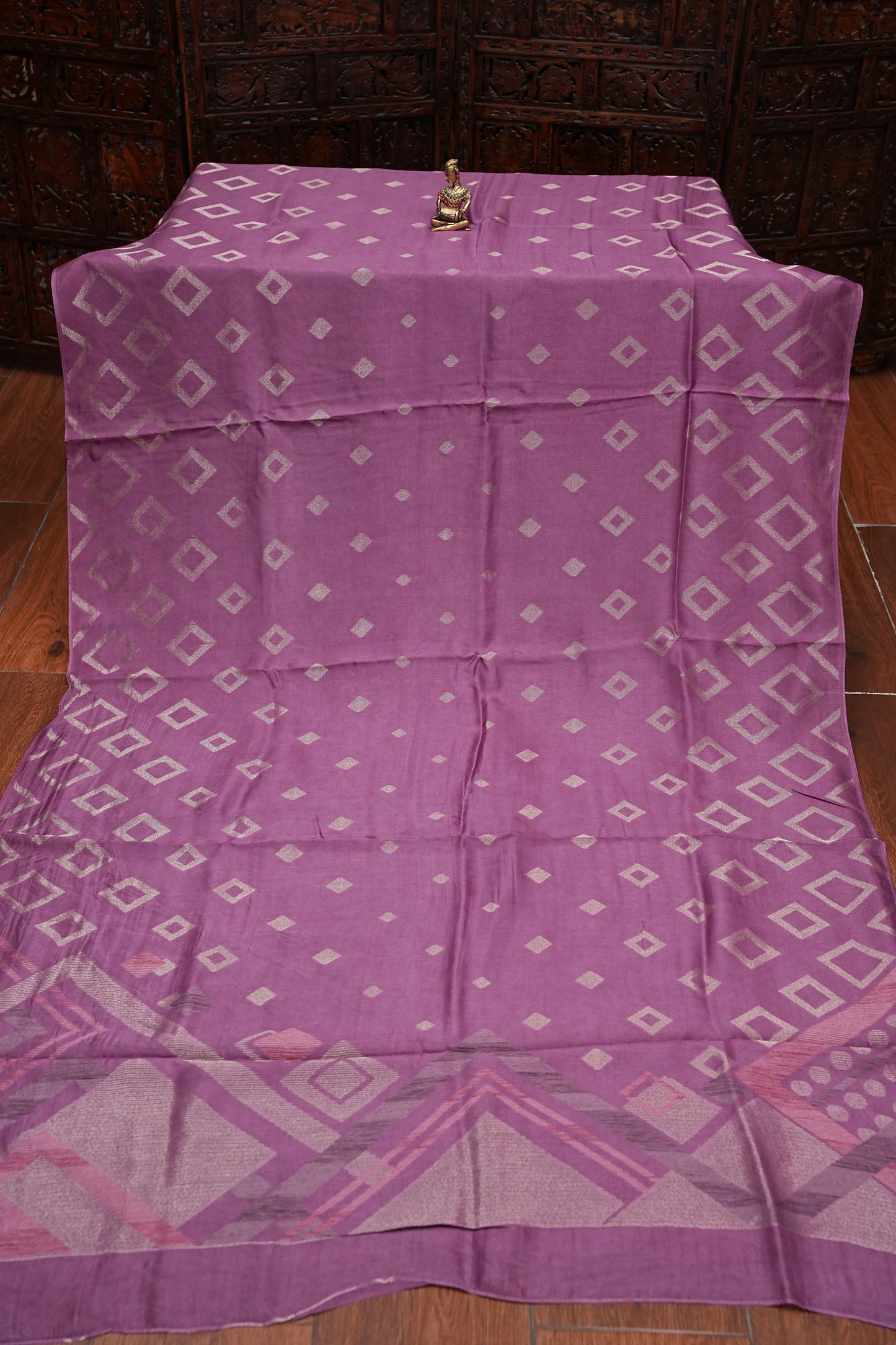 Tussar Banarasi Raw Silk Saree with Geometric Silver Weaving – Onion Pink