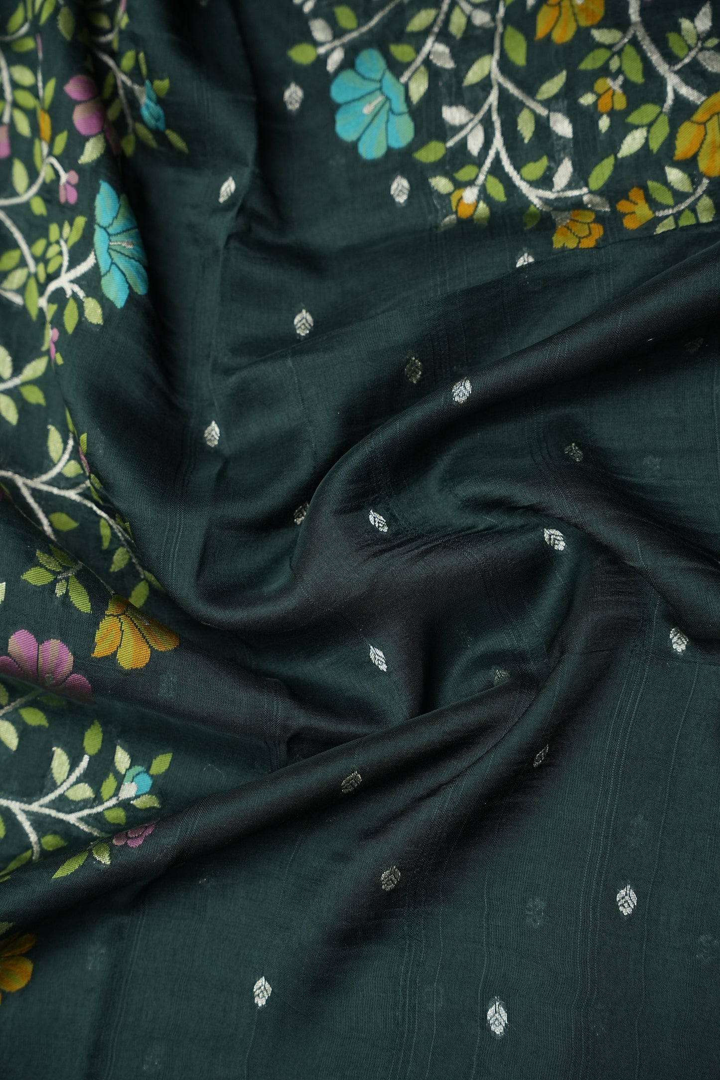Tussar Banarasi Raw Silk Saree with Floral Zari Butta Weaving – Bottle Green