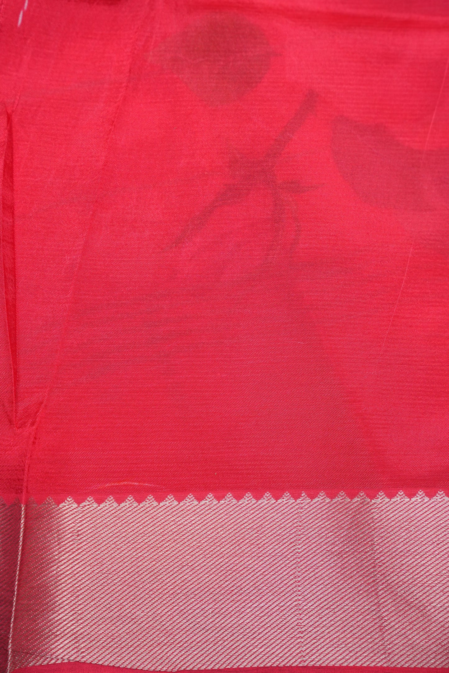 Mangalagiri Printed Silk Saree - Coral Pink & Floral Ivory