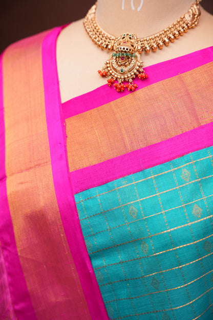 Pure Kuppadam Saree - Teal Green with Pink
