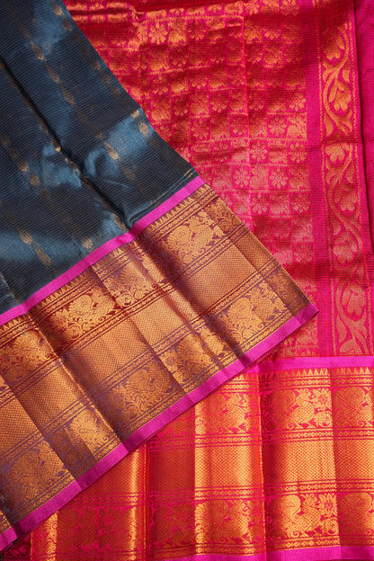 Mangalgiri Kuppadam Pattu Saree - Grey & Pink