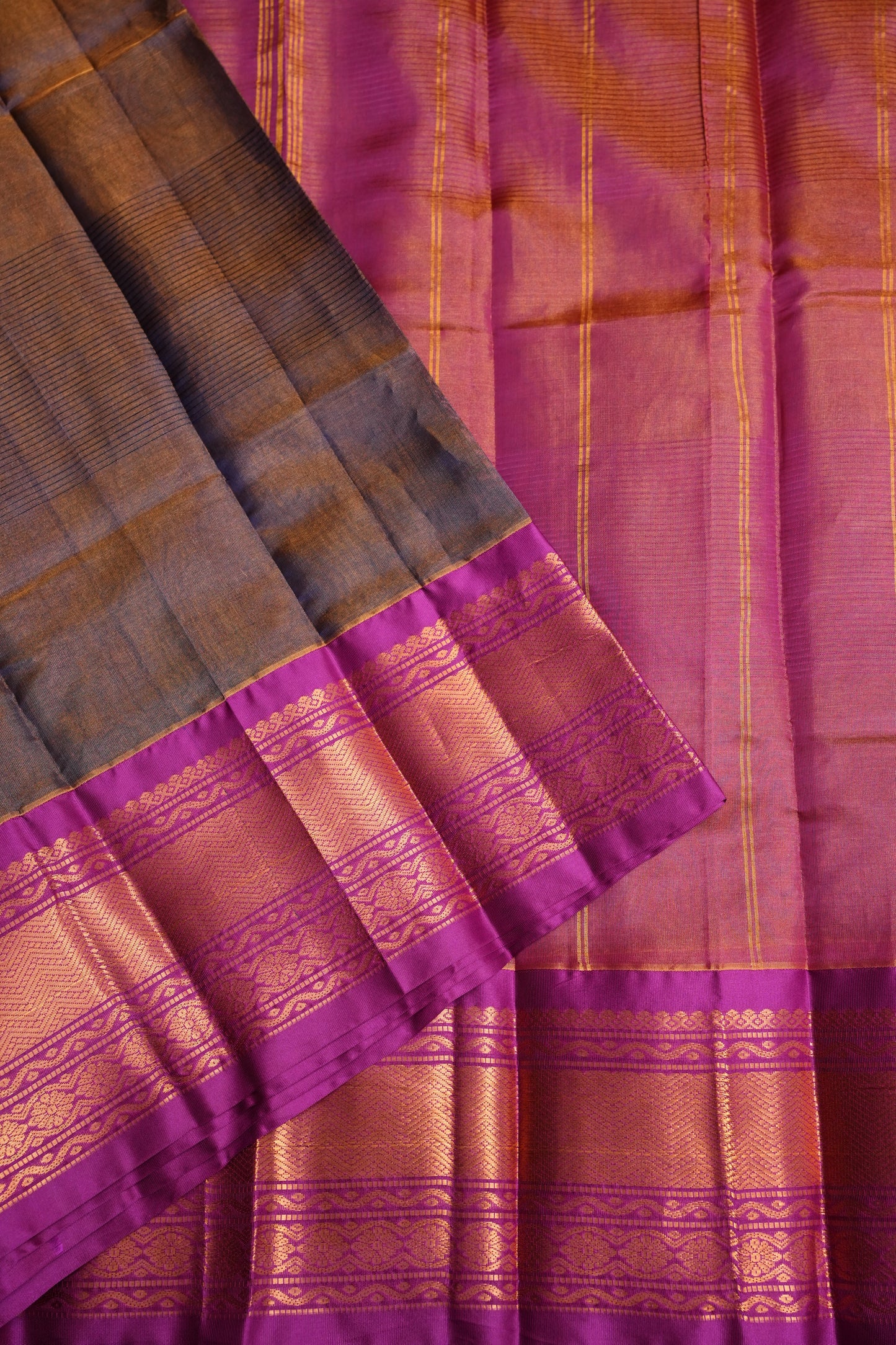 Tissue Mangalgiri Kuppadam Pattu Saree - Navy Blue & Pink
