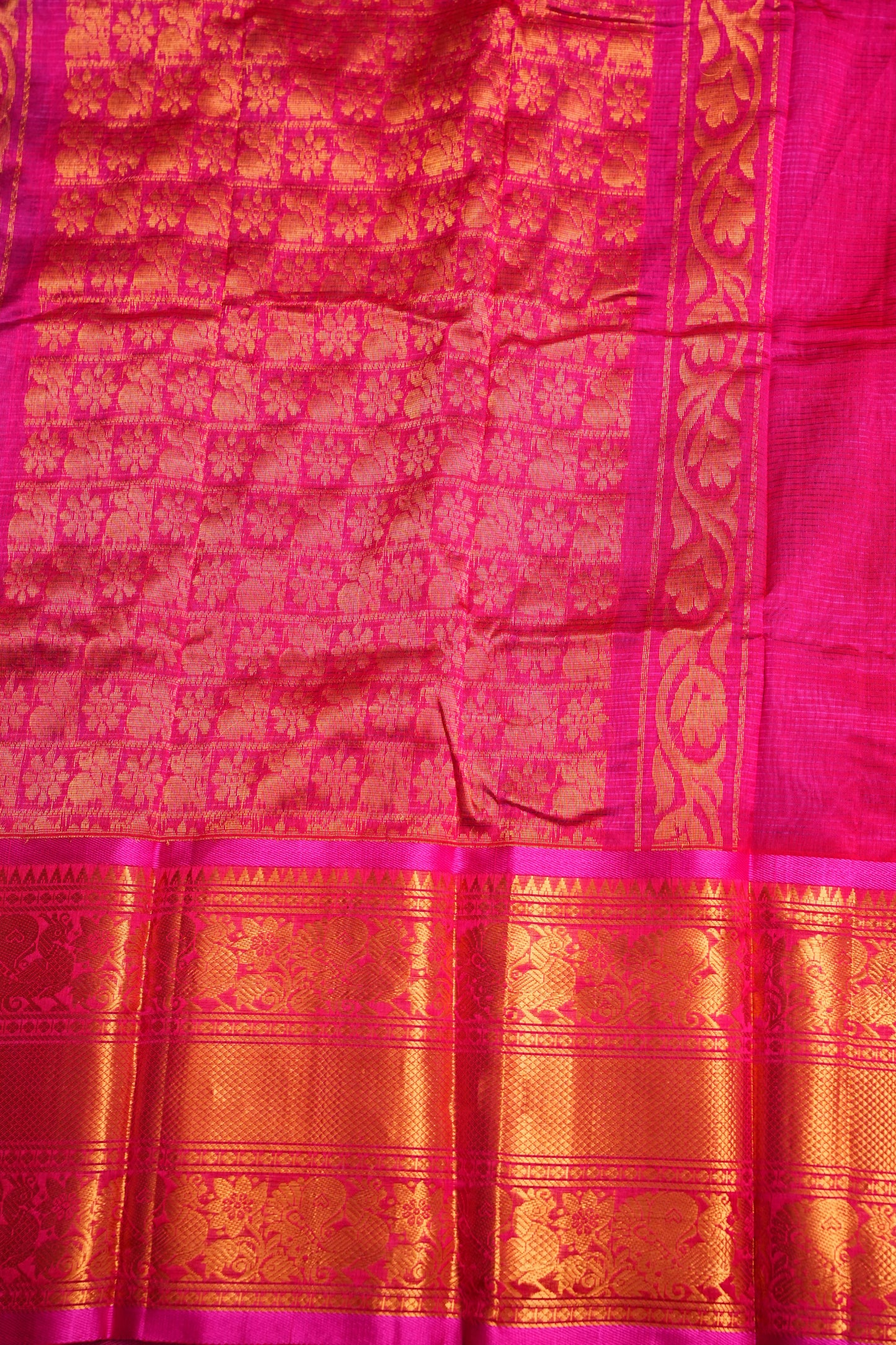 Mangalgiri Kuppadam Pattu Saree - Lavender & Pink