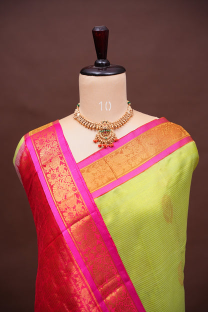 Mangalgiri Kuppadam Pattu Saree - Parrot Green & Pink